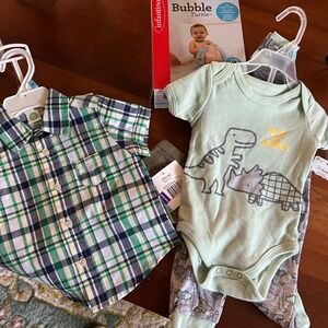 Baby clothes and toy